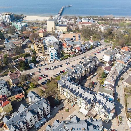 3-Bedroom Apartment Plac Neptuna By Noclegi Renters Мендзыздрое Экстерьер фото