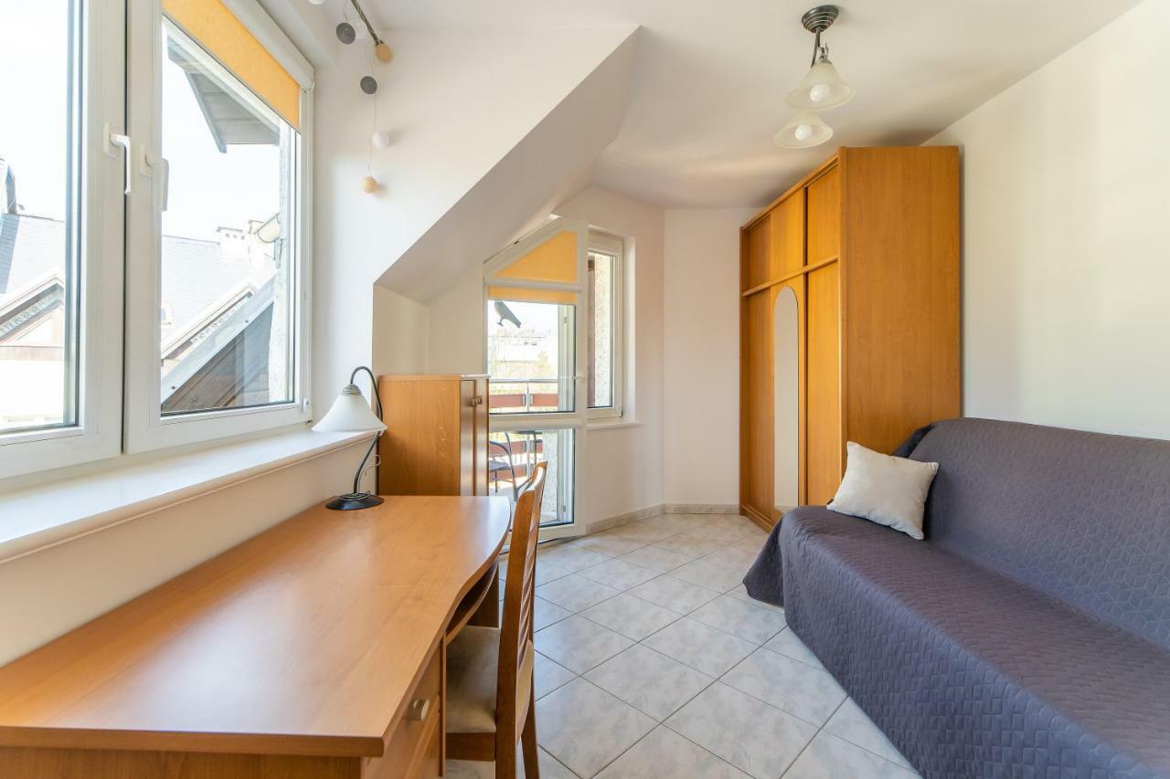 3-Bedroom Apartment Plac Neptuna By Noclegi Renters Мендзыздрое Экстерьер фото