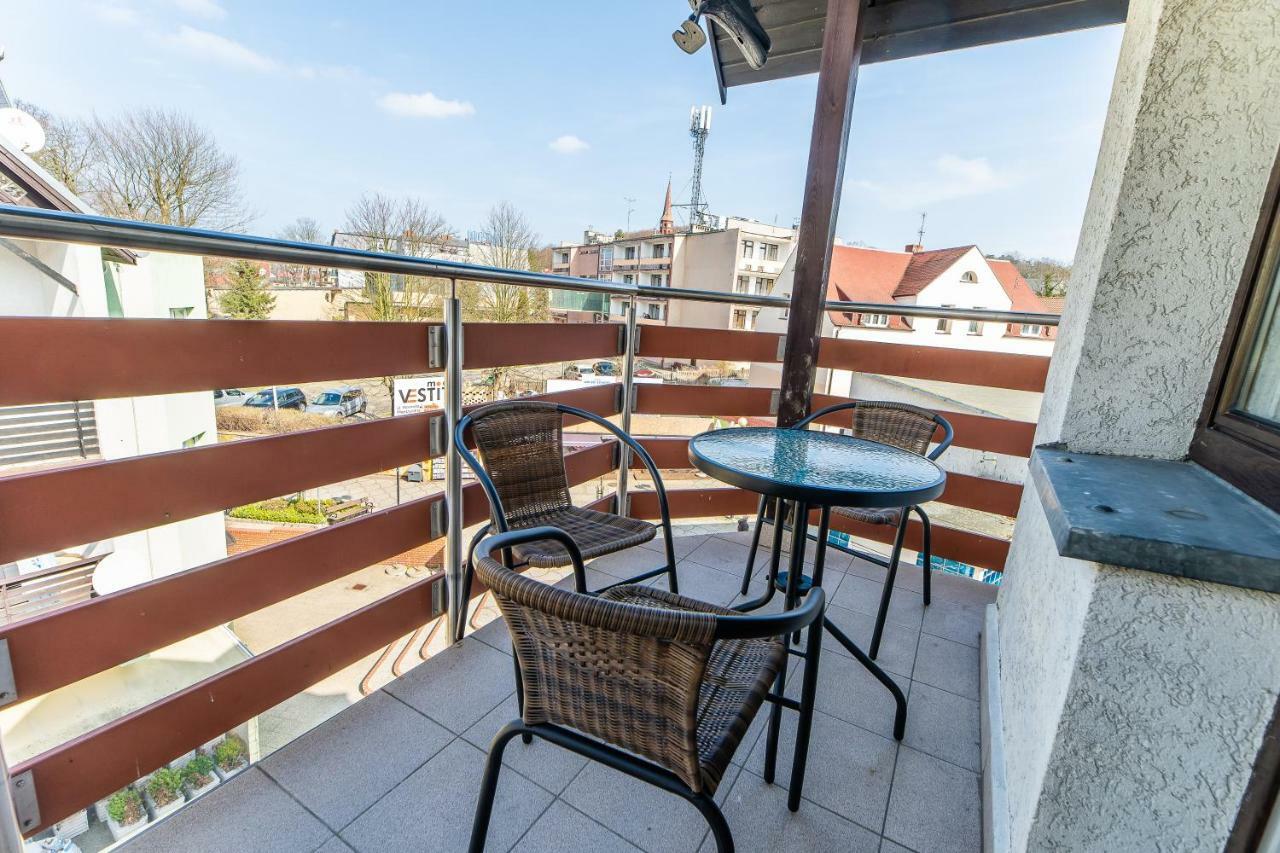 3-Bedroom Apartment Plac Neptuna By Noclegi Renters Мендзыздрое Экстерьер фото